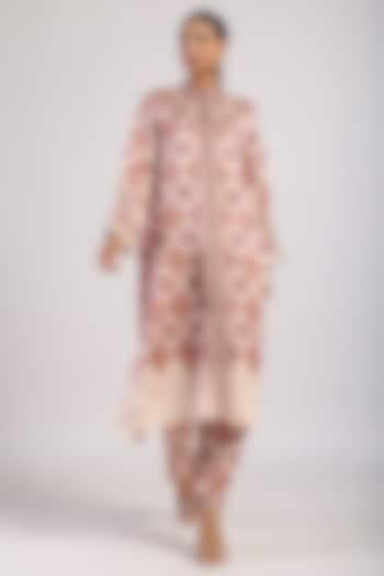 Ivory & Brown Satin Straight Kurta Set by Swati Vijaivargie at Pernia's Pop Up Shop