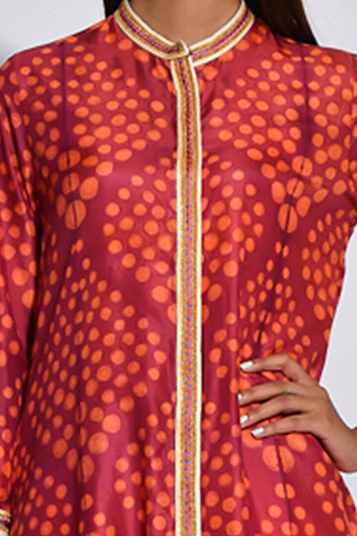 Maroon Braided Printed Kurta by Swati Vijaivargie at Pernia's Pop Up Shop