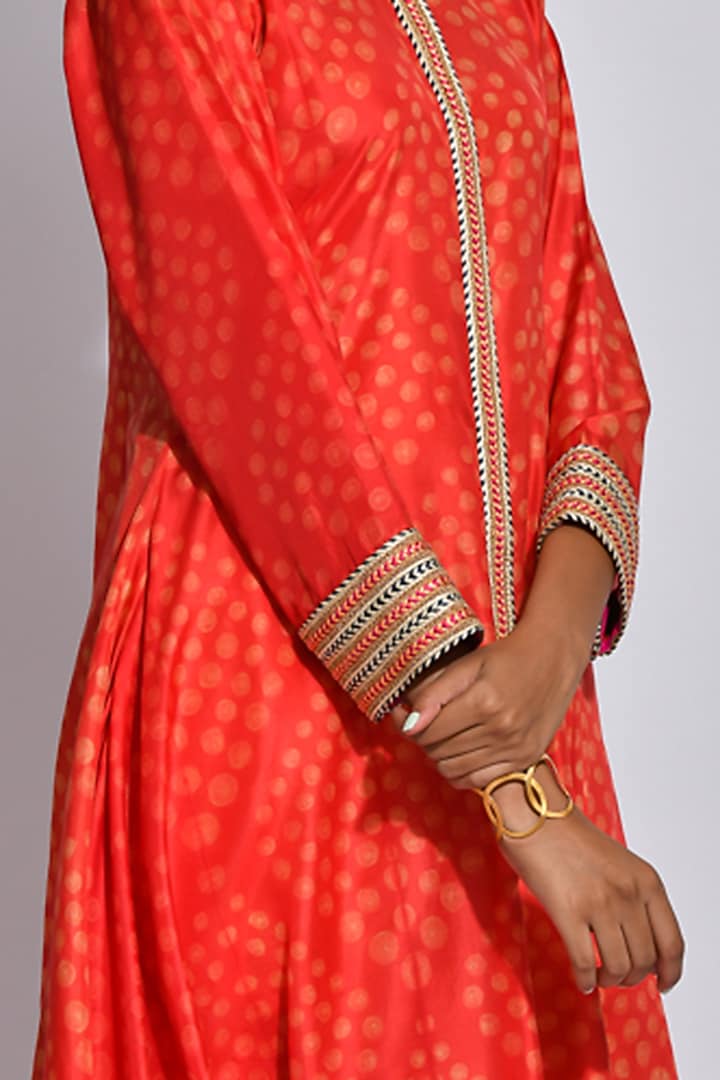 Scarlet Red Braided Printed Kurta by Swati Vijaivargie at Pernia's Pop Up Shop