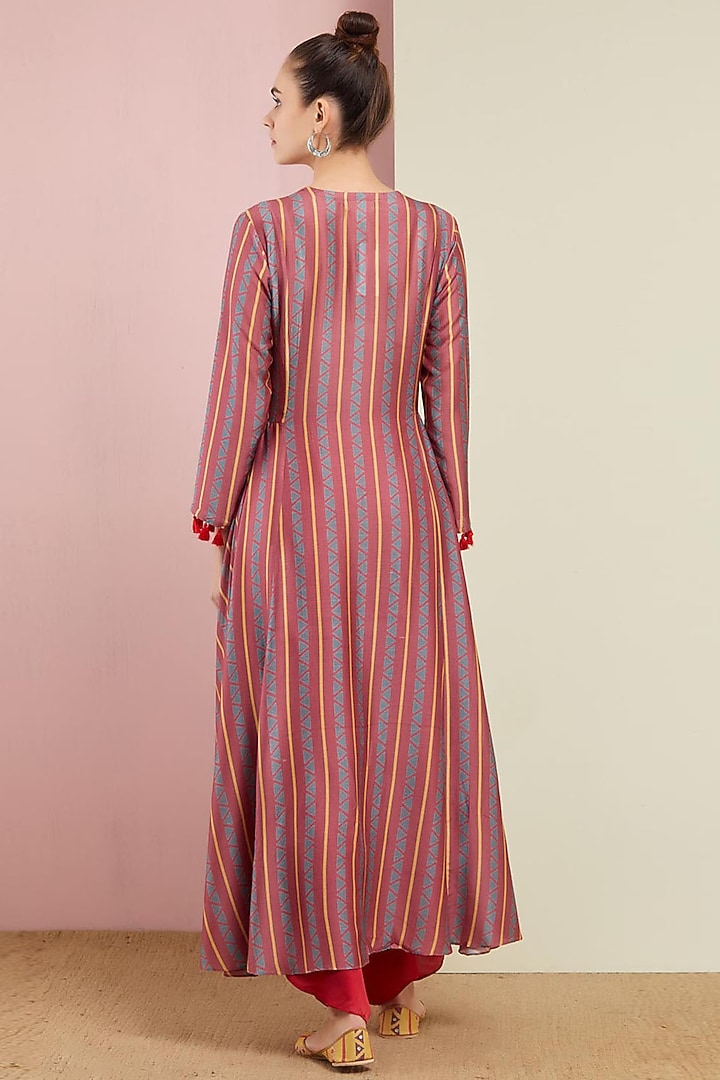 Blush Pink Asymmetrical Kurta With Pants by Swati Vijaivargie at Pernia's Pop Up Shop