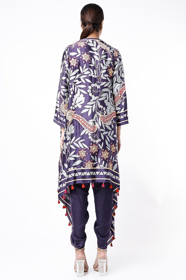 Navy Blue Printed Cape Set by Swati Vijaivargie at Pernia's Pop Up Shop