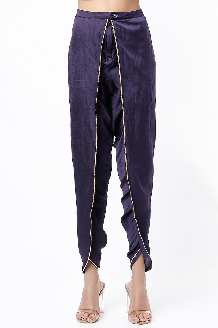 Navy Blue Printed Cape Set by Swati Vijaivargie at Pernia's Pop Up Shop