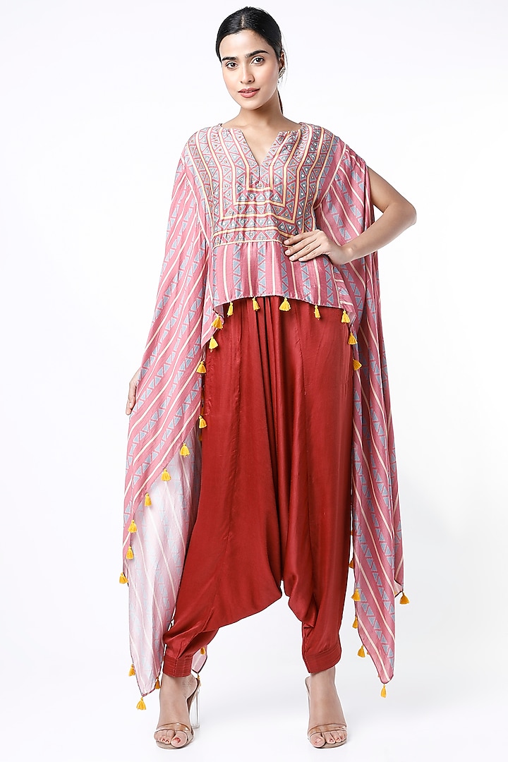 Rose Pink Block Printed Cape Set by Swati Vijaivargie