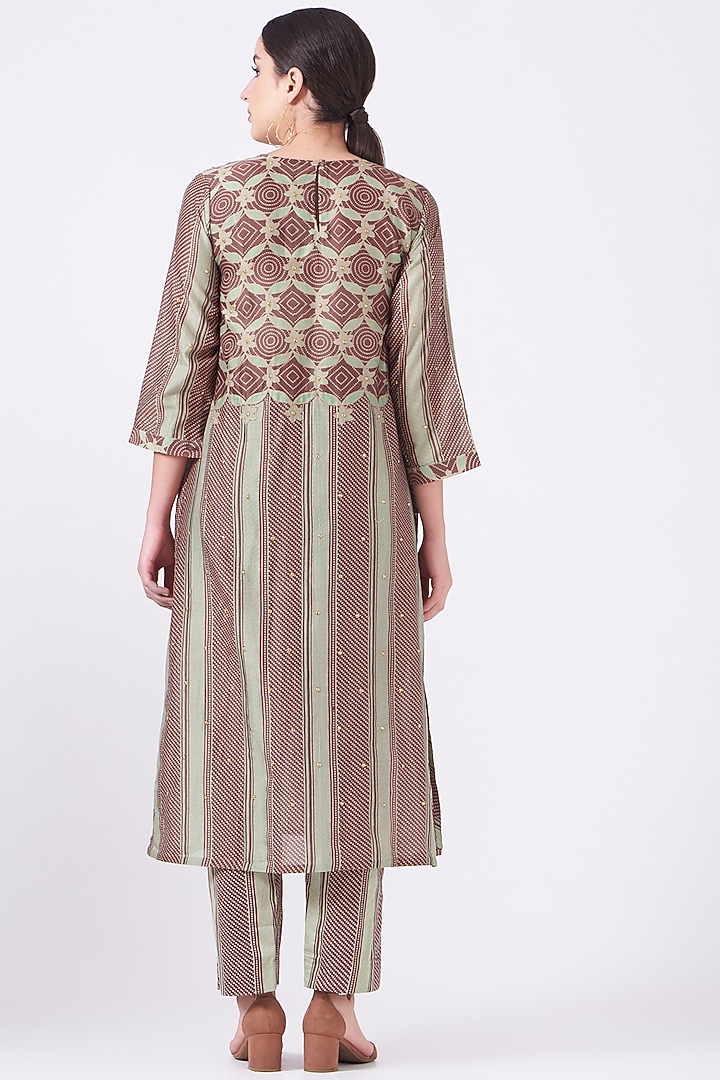 Brown & Mint Printed Kurta Set by Swati Vijaivargie at Pernia's Pop Up Shop