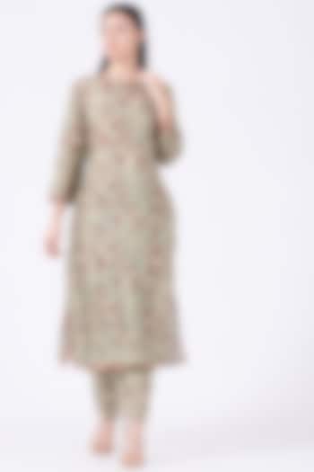 Mint Floral Printed Kurta Set by Swati Vijaivargie at Pernia's Pop Up Shop