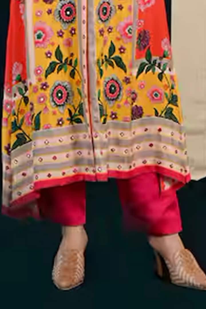 Mustard Yellow Hemp Mirror Embroidered & Printed Kurta Set by Swati Vijaivargie at Pernia's Pop Up Shop