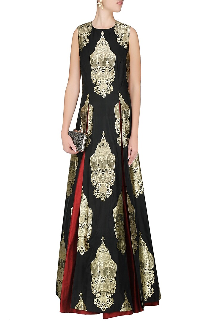 Black lantern brocade high slit kurta and maroon lehenga set available only at Pernia's Pop Up Shop.