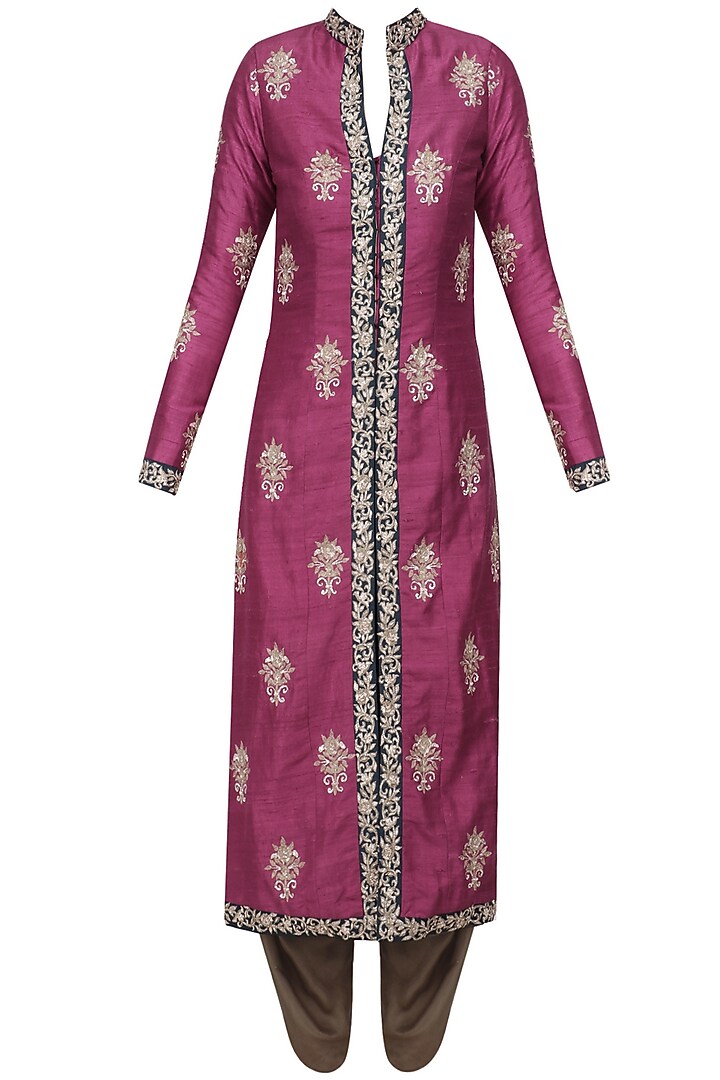 Burgundy roses embroidered kurta and cowl pants set available only at Pernia's Pop Up Shop.