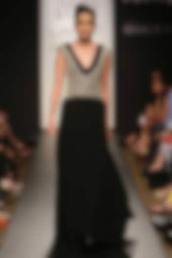 Black zardosi embroidered floor length gown available only at Pernia's Pop-Up Shop.