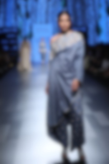 The Nafeesa kaftan available only at Pernia's Pop Up Shop