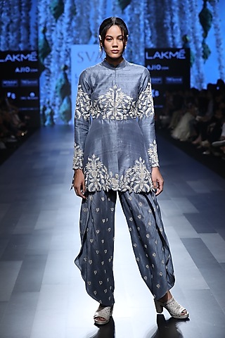 The Nilashri Top by SVA BY SONAM & PARAS MODI