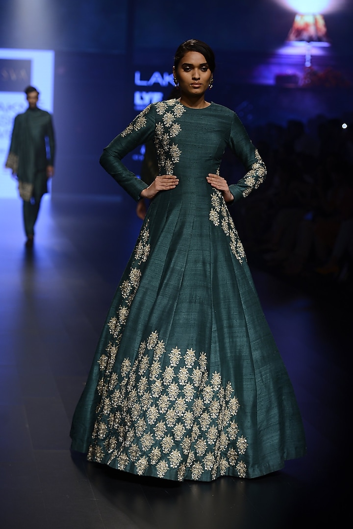 Emerald green rose embroidered flared floor length gown available only at Pernia's Pop Up Shop.