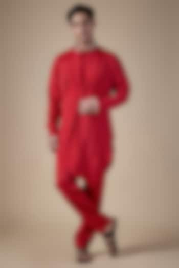 Orange Silk Kurta Set by Sva By Sonam & Paras Modi Men at Pernia's Pop Up Shop