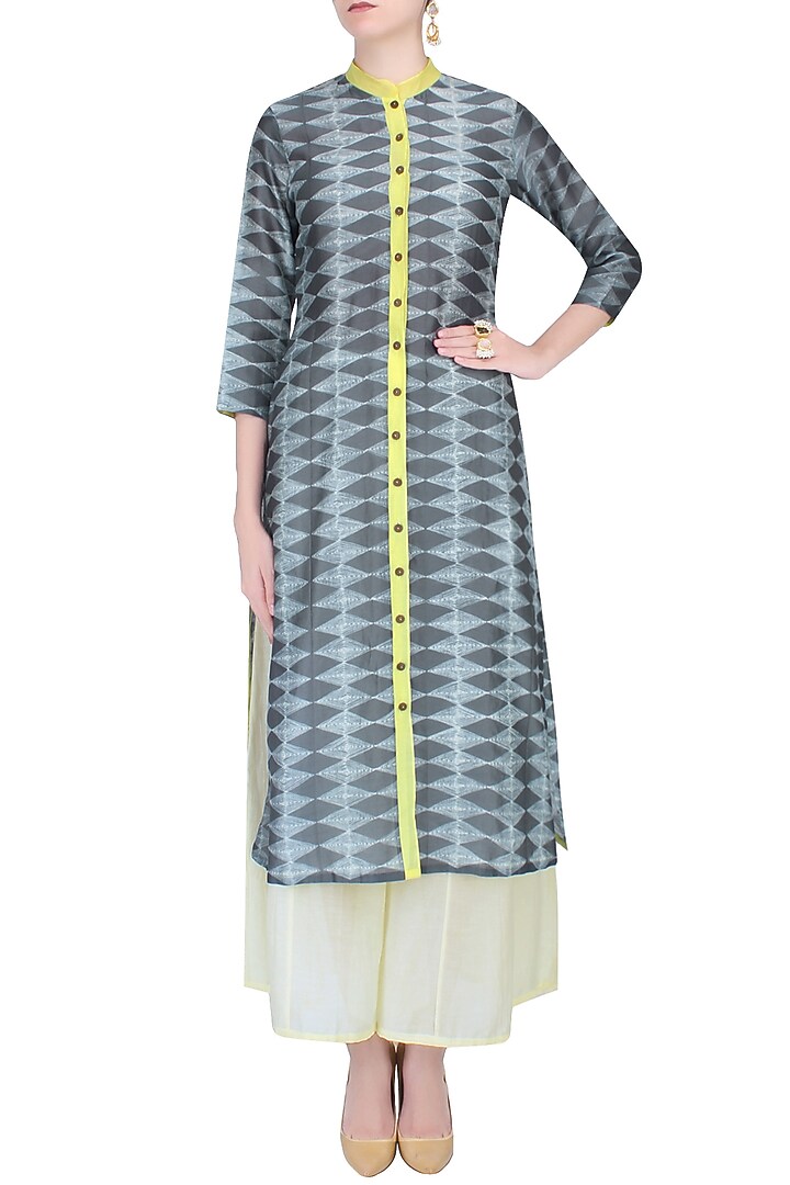 Grey shibori kilim print kurta with palazzo pants available only at Pernia's Pop Up Shop.