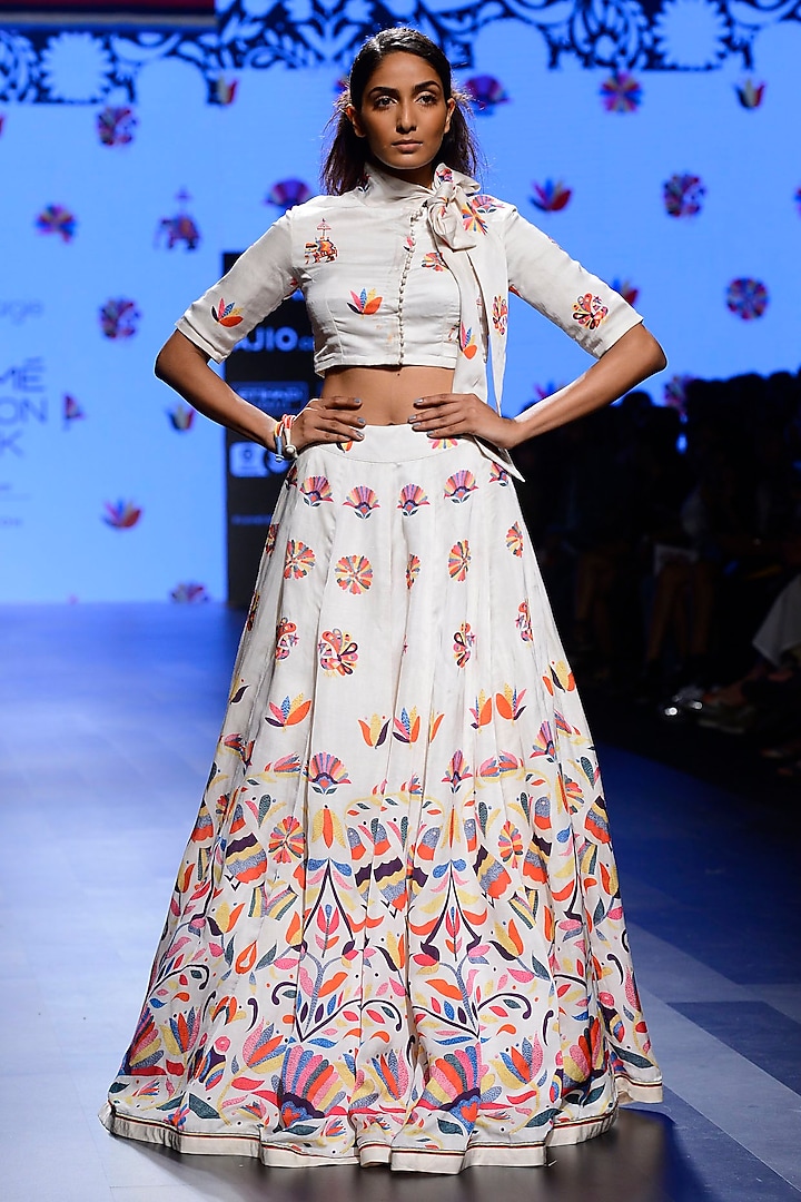 Off White Embroidered Motifs Crop Top and Skirt Set by Swati Vijaivargie