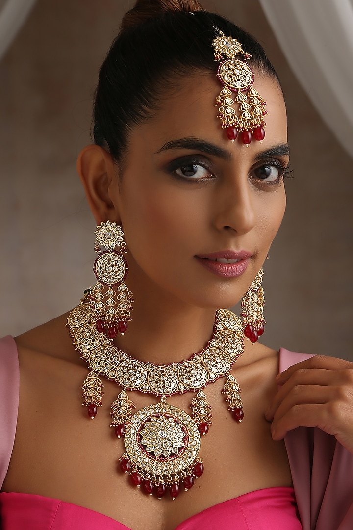 Gold Finish Red Moissanite Polki Necklace Set by Swabhimann Jewellery at Pernia's Pop Up Shop