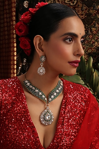 Gold Finish Kundan Polki & Emerald Stone Necklace Set by Swabhimann Jewellery