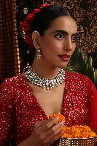 Gold Finish Kundan Polki & Green Stone Necklace Set by Swabhimann Jewellery