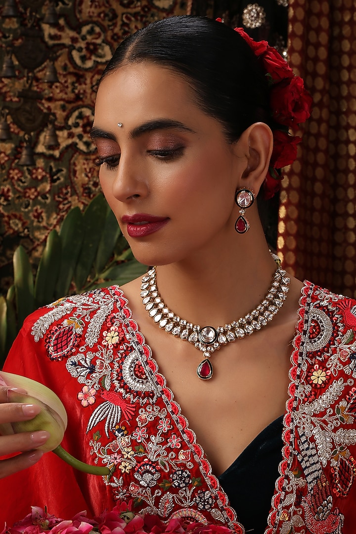 Rose Gold Finish Kundan Polki & Red Stone Necklace Set by Swabhimann Jewellery at Pernia's Pop Up Shop