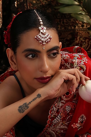 Rose Gold Finish Kundan Polki & Ruby Stone Maangtikka by Swabhimann Jewellery