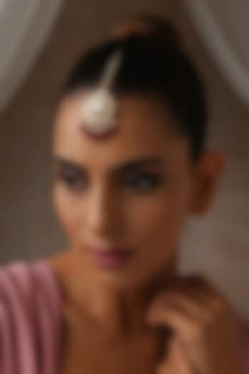 Gold Finish Red Kundan Polki Maangtikka by Swabhimann Jewellery at Pernia's Pop Up Shop