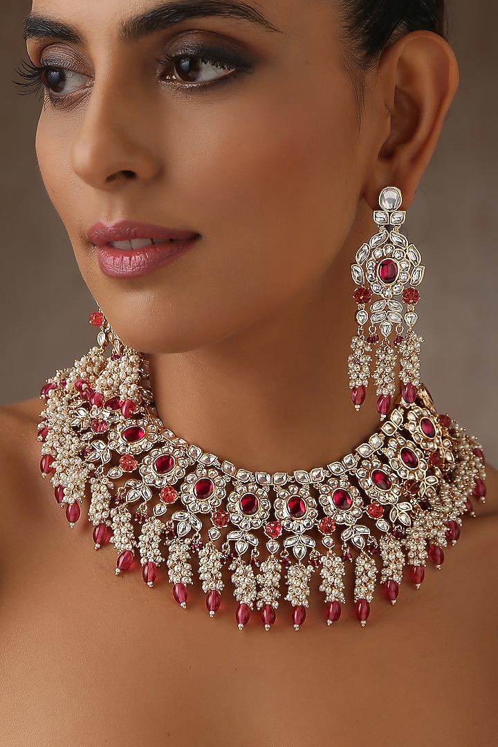 Gold Finish Red Victorian Polki Choker Necklace Set by Swabhimann Jewellery at Pernia's Pop Up Shop