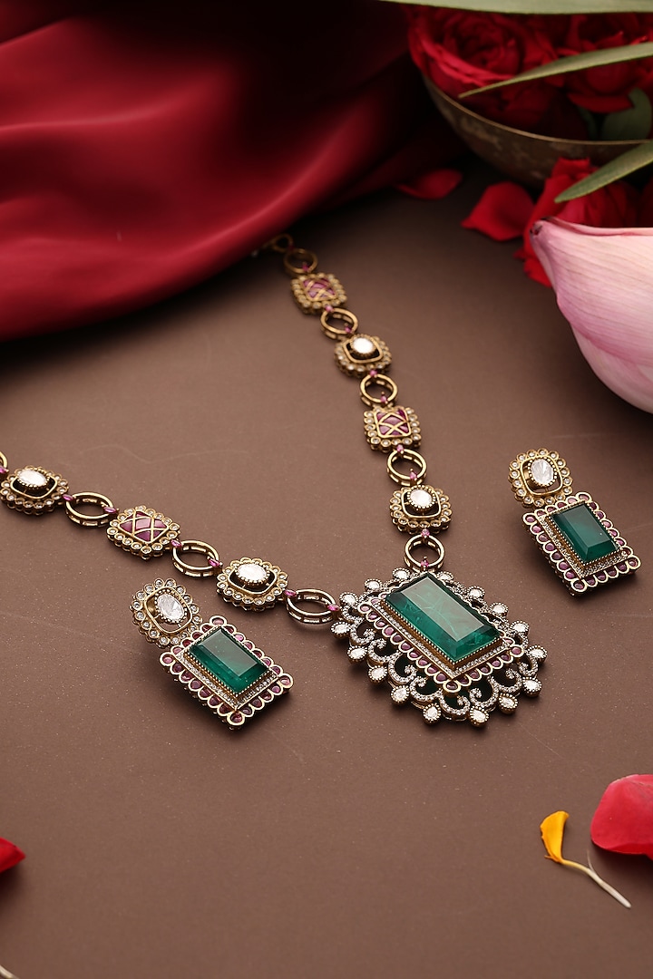 Gold Finish Emerald Green Kundan Polki Handcrafted Necklace Set by Swabhimann Jewellery at Pernia's Pop Up Shop