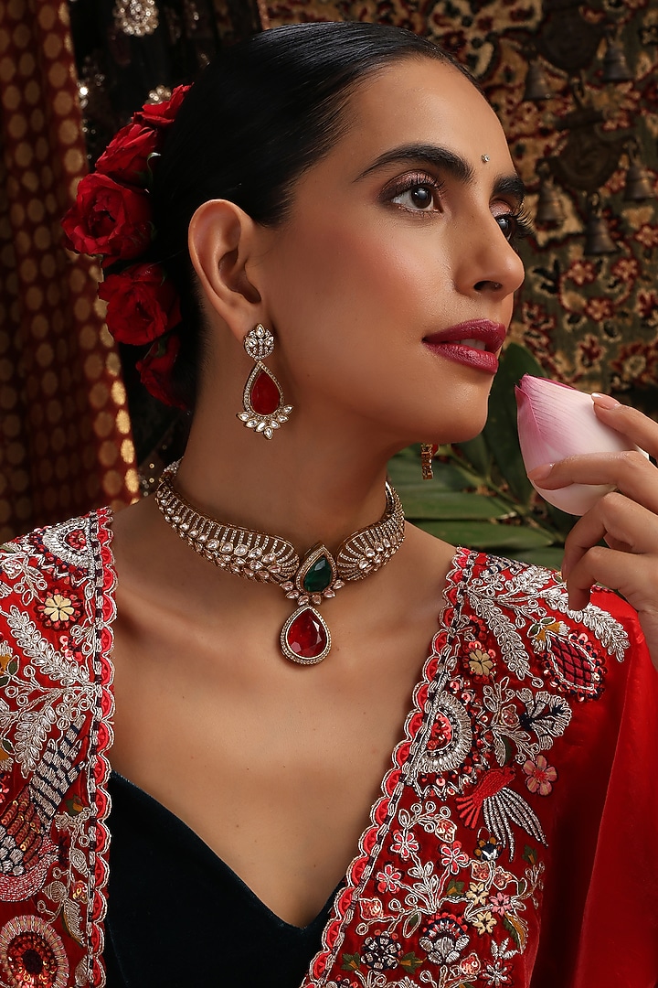 Gold Finish Emerald Green & Ruby Kundan Polki Choker Necklace Set by Swabhimann Jewellery at Pernia's Pop Up Shop
