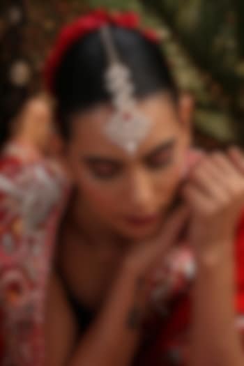 Rose Gold Finish Red Kundan Polki Handcrafted Maangtikka by Swabhimann Jewellery at Pernia's Pop Up Shop