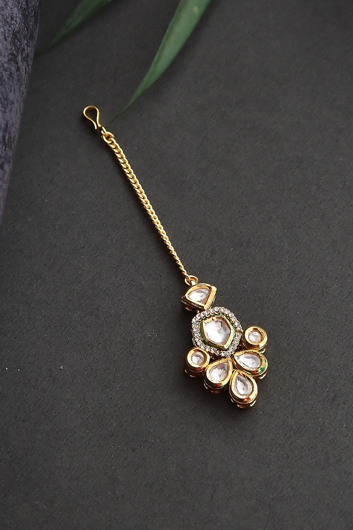 Gold Finish Kundan Polki Handcrafted Maang Tikka by Swabhimann Jewellery at Pernia's Pop Up Shop