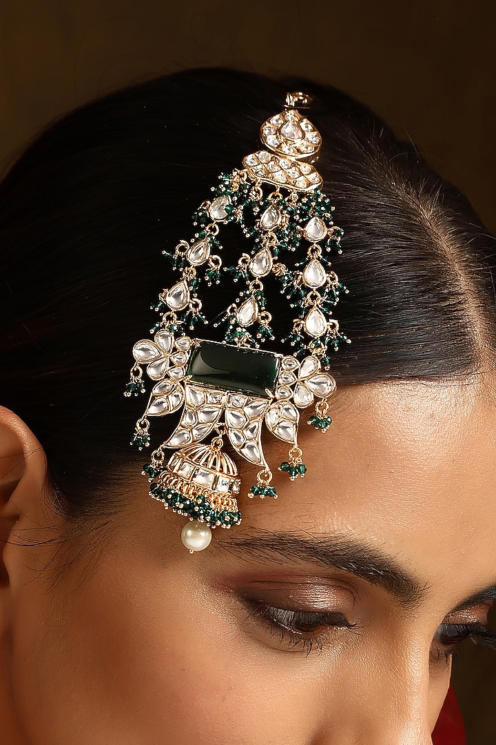 Gold Finish Kundan Polki Pasa by Swabhimann Jewellery at Pernia's Pop Up Shop