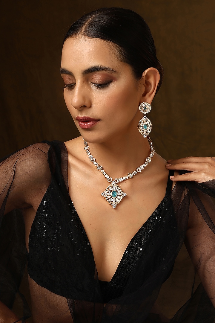 Rose Gold Finish Kundan Polki Pendant Necklace Set by Swabhimann Jewellery at Pernia's Pop Up Shop