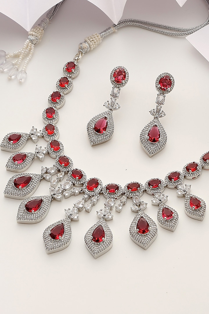 White Finish Kundan Polki & Zircon Necklace Set by Swabhimann Jewellery at Pernia's Pop Up Shop