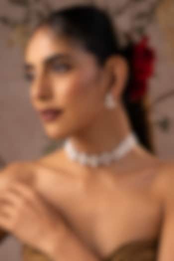 Rose Gold Finish White Kundan Polki Choker Necklace Set by Swabhimann Jewellery at Pernia's Pop Up Shop
