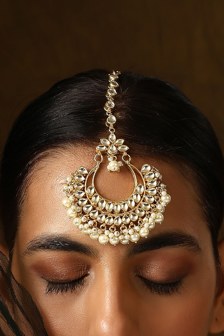 Gold Finish Kundan Polki & Pearl Maangtikka by Swabhimann Jewellery at Pernia's Pop Up Shop