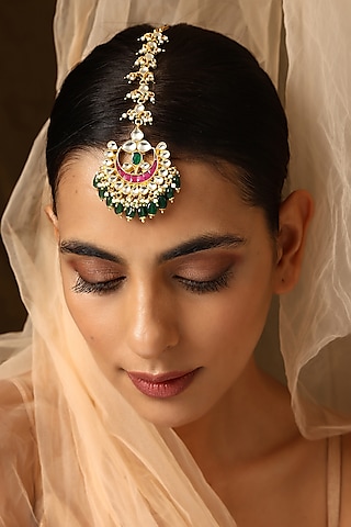 Gold Finish Kundan Polki Maangtikka by Swabhimann Jewellery