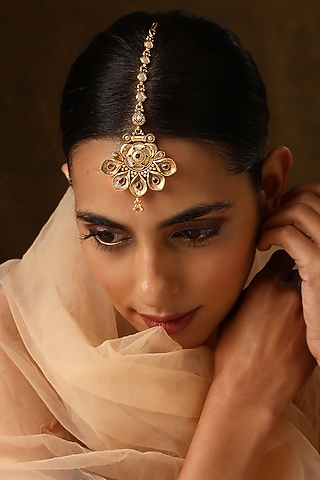 Gold Finish Kundan Polki Temple Maangtikka by Swabhimann Jewellery