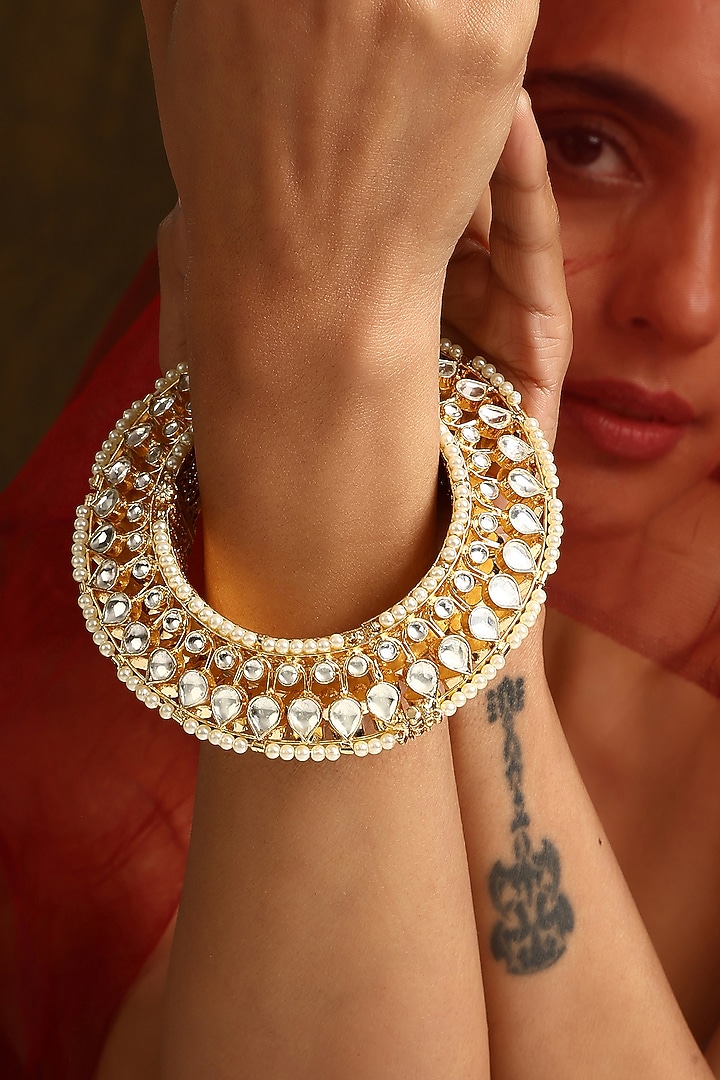 Gold Finish Kundan Polki Kada by Swabhimann Jewellery at Pernia's Pop Up Shop