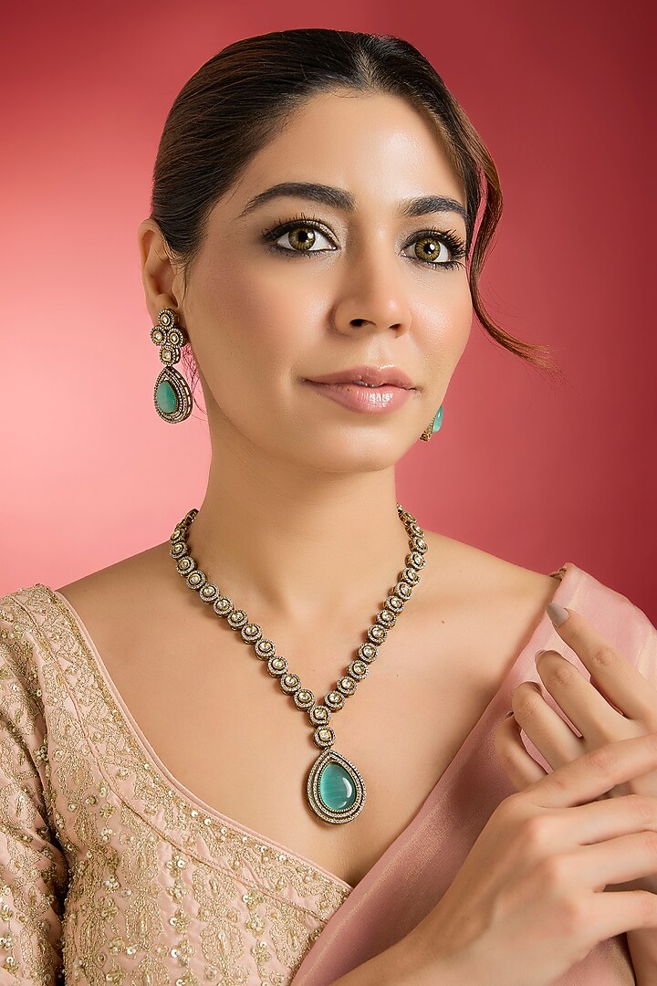 Gold Finish Green Kundan Polki Pendant Necklace Set by Swabhimann Jewellery at Pernia's Pop Up Shop