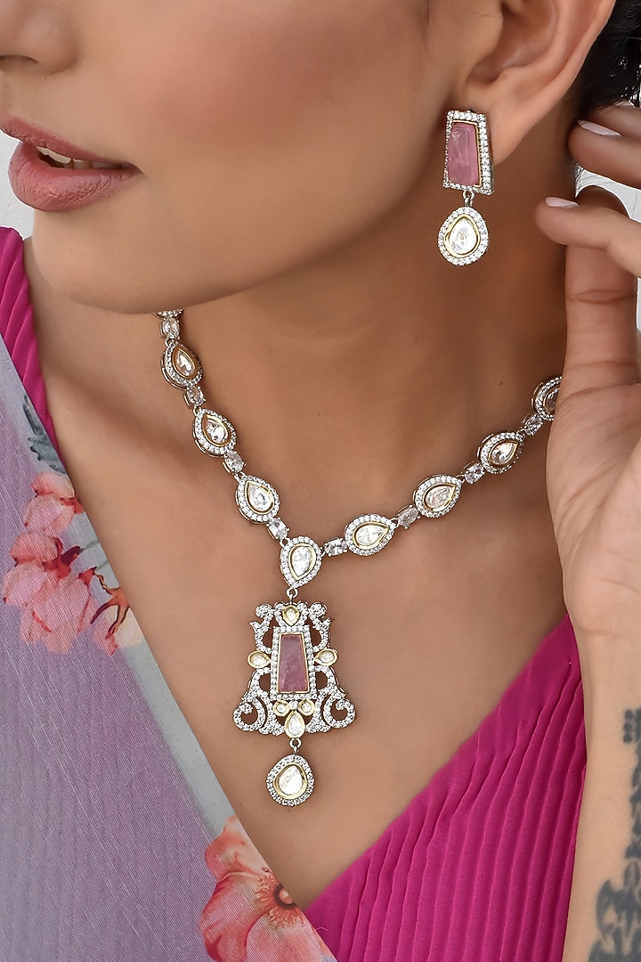 White Finish Kundan Polki Pendant Necklace Set by Swabhimann Jewellery at Pernia's Pop Up Shop