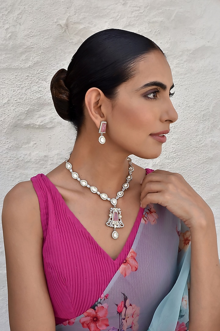 White Finish Kundan Polki Pendant Necklace Set by Swabhimann Jewellery at Pernia's Pop Up Shop