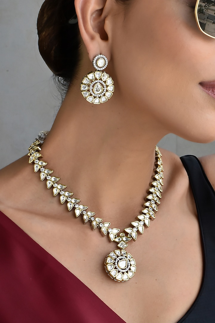 Two-Tone Finish Kundan Polki Pendant Necklace Set by Swabhimann Jewellery at Pernia's Pop Up Shop