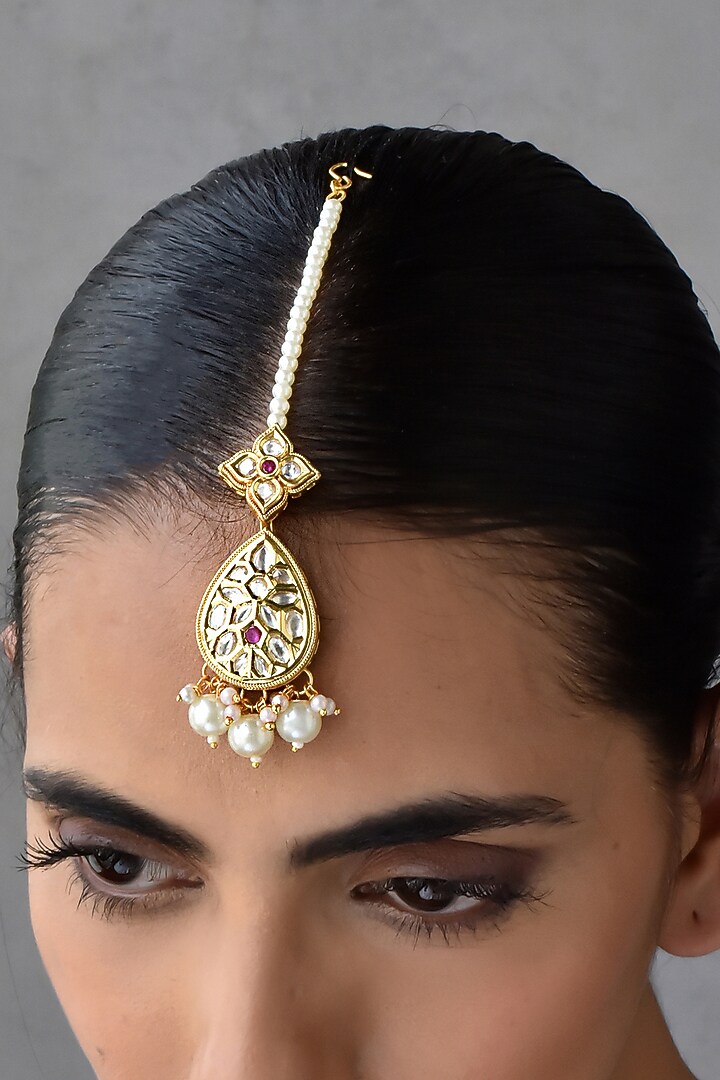 Gold Finish Kundan Polki Maangtikka by Swabhimann Jewellery at Pernia's Pop Up Shop