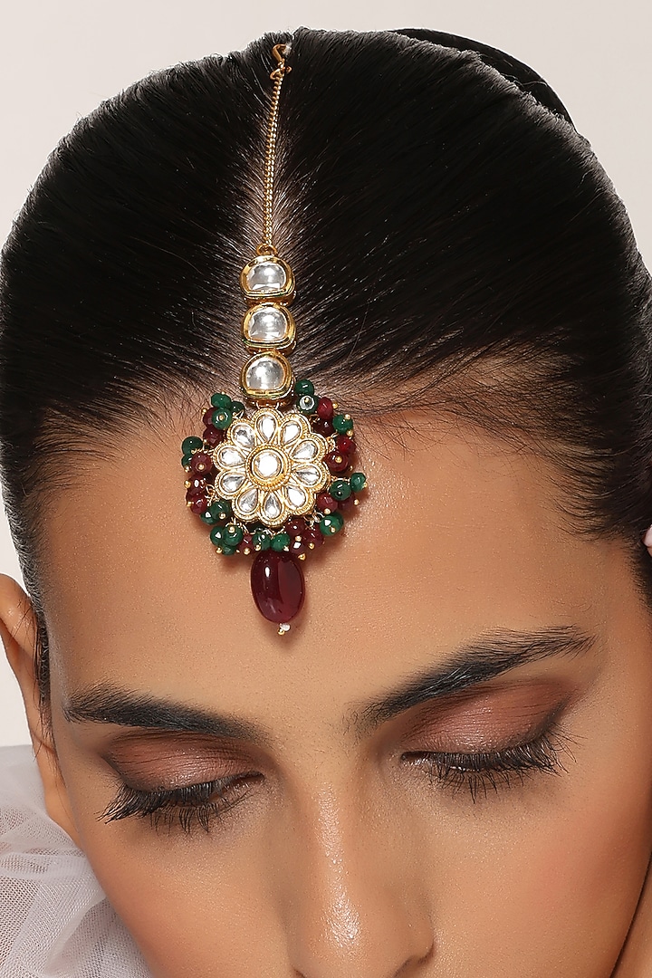 Gold Finish Kundan Polki Maang Tikka by Swabhimann Jewellery at Pernia's Pop Up Shop