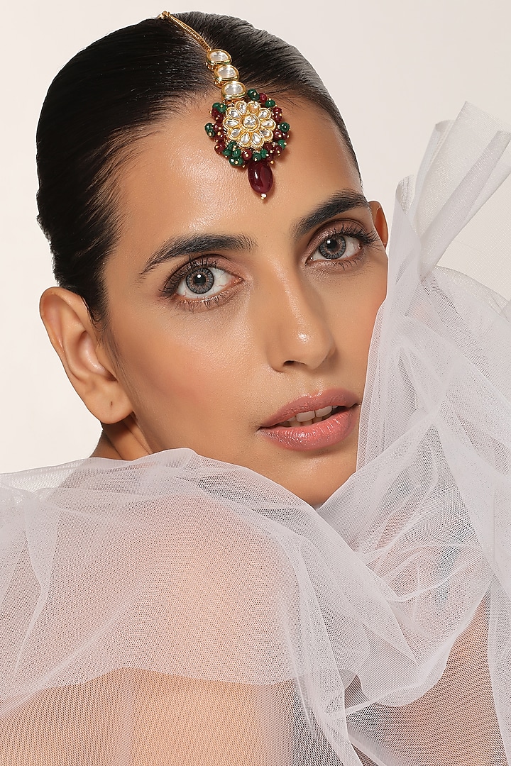 Gold Finish Kundan Polki Maang Tikka by Swabhimann Jewellery at Pernia's Pop Up Shop
