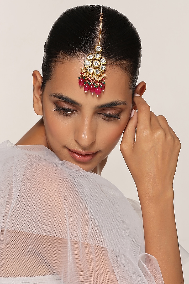 Gold Finish Kundan Polki Maang Tikka by Swabhimann Jewellery at Pernia's Pop Up Shop
