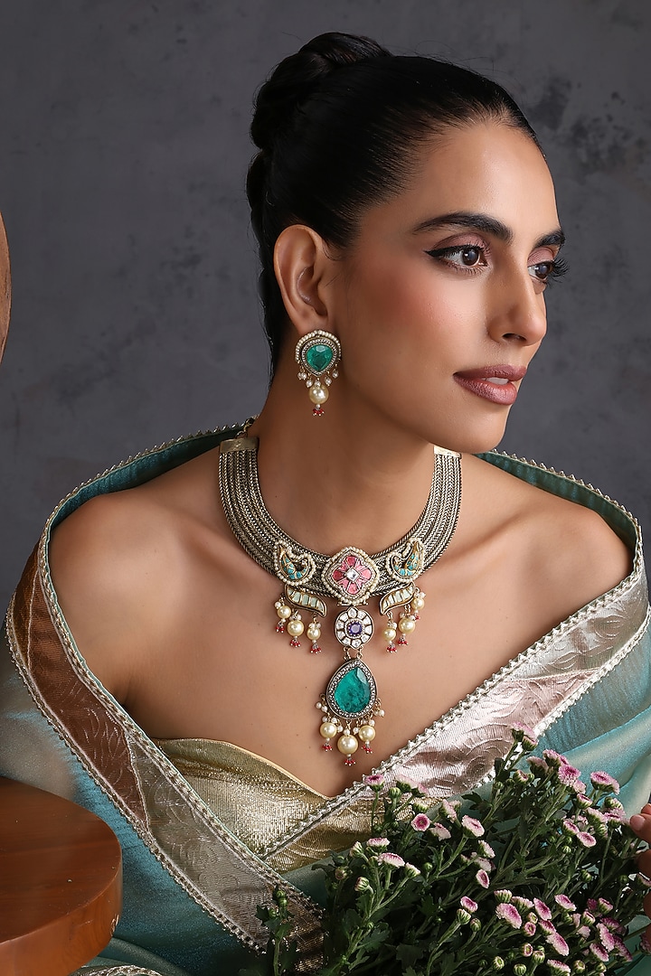 Gold Finish Kundan Polki & Emerald Stone Hasli Necklace Set by Swabhimann Jewellery at Pernia's Pop Up Shop