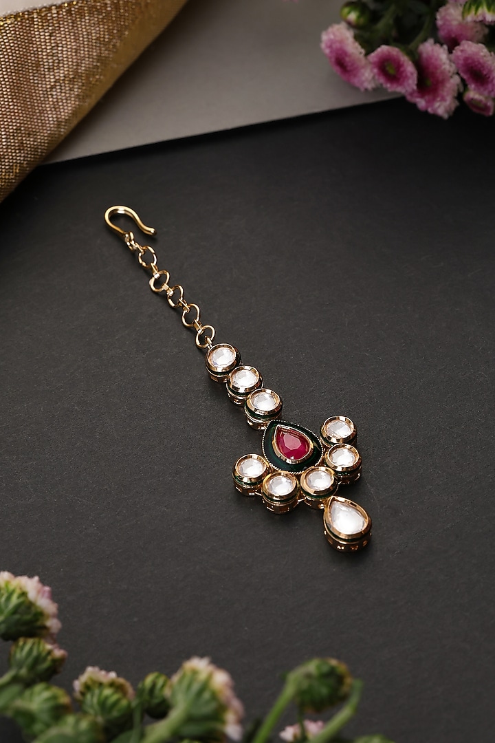 Gold Finish Red Kundan Polki Handcrafted Maangtikka by Swabhimann Jewellery at Pernia's Pop Up Shop