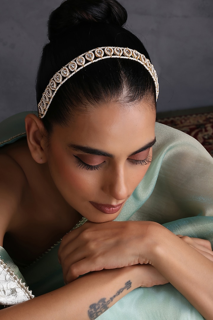 White Gold Finish Kundan Polki Sheeshphool by Swabhimann Jewellery at Pernia's Pop Up Shop
