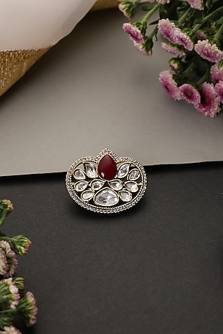 Gold Finish Red Kundan Polki Handcrafted Brooch by Swabhimann Jewellery